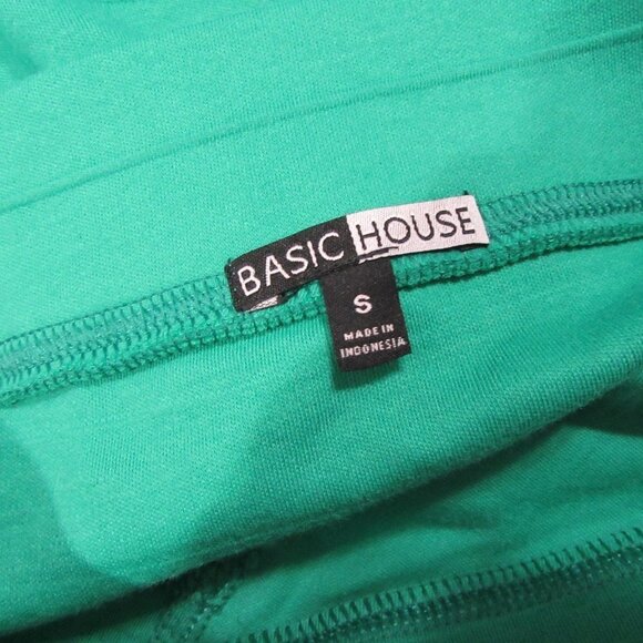 Basic House Bodycon Green Skirt
New - Picture 6 of 9